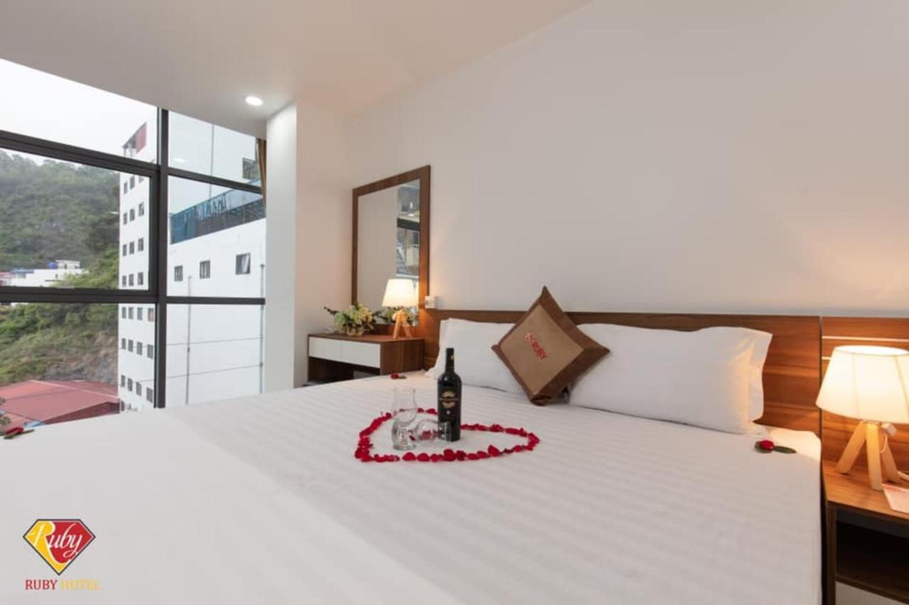 Ruby Hotel Cat Ba Dong Khe Sau 외부 사진